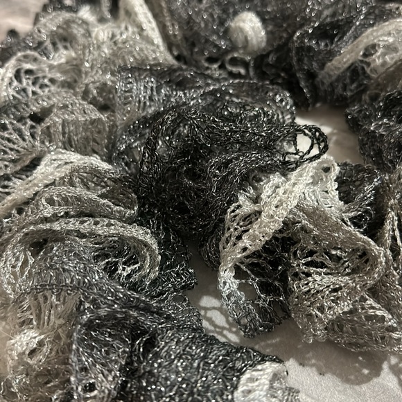 Knit Ruffled lace Scarf black gray white metallic sparkle handmade 💜💜 - Picture 2 of 8